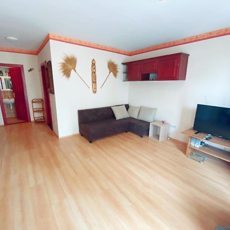 Ddb Apartman Siófok Buitenkant foto